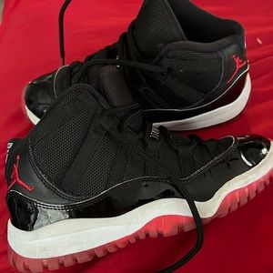 Nike High too Jordan 11s